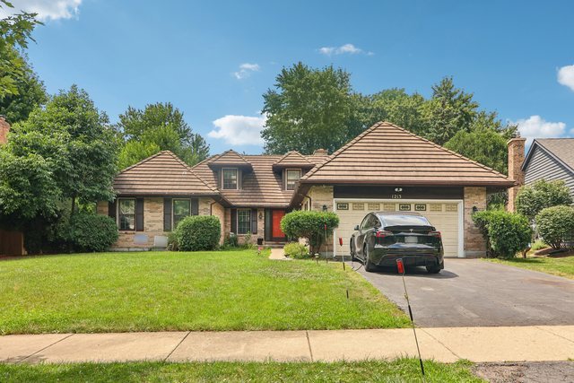 1213 Johnson Drive Property Photo 1