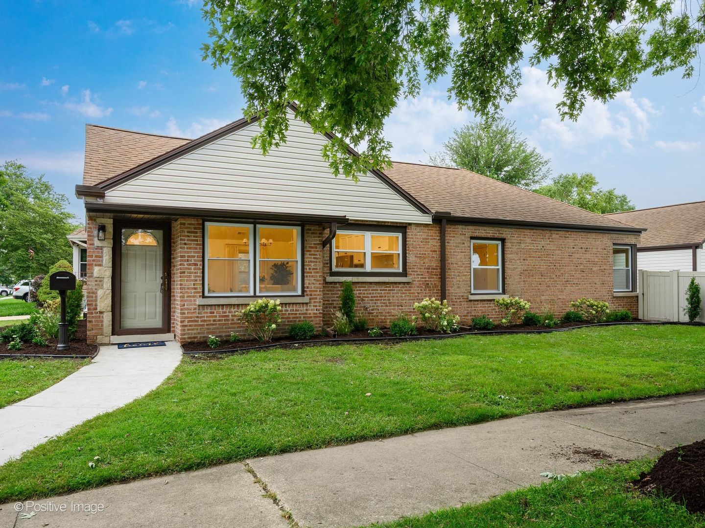 10059 S Spaulding Avenue Property Photo 1