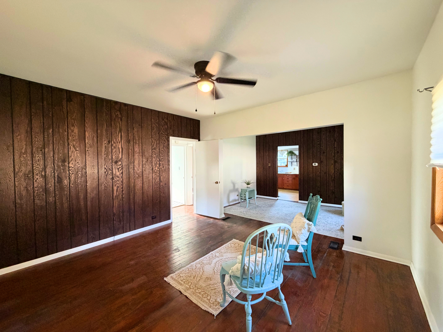 2010 Elm Street Property Photo 4