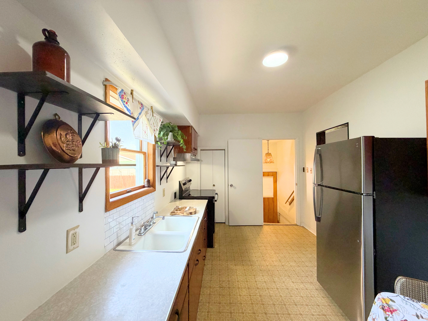 2010 Elm Street Property Photo 10