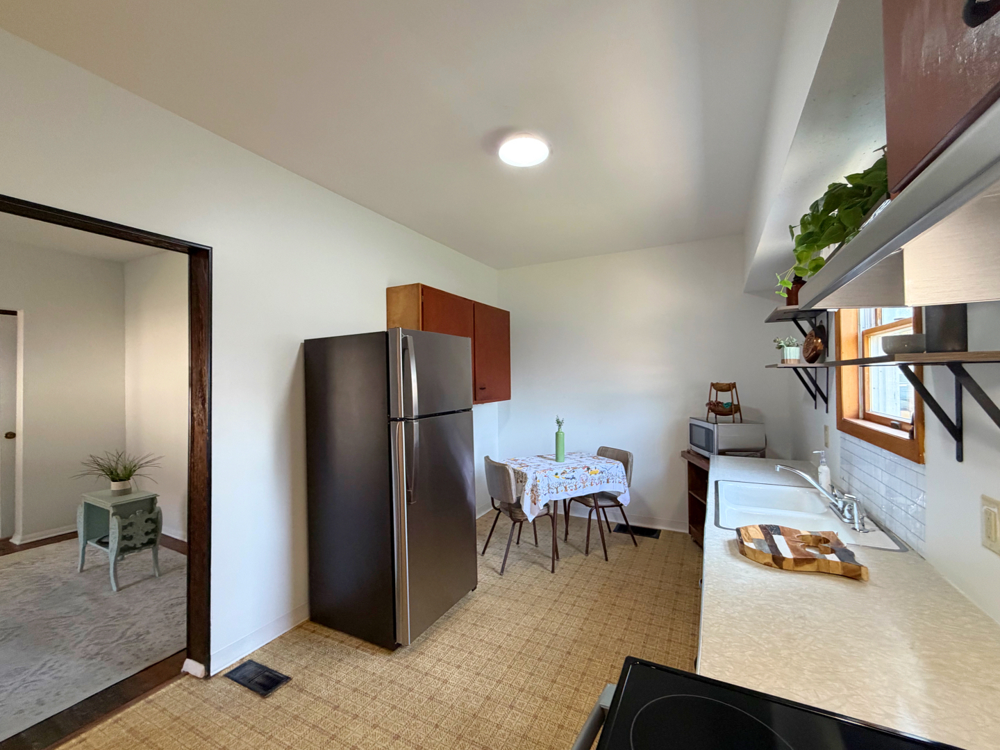 2010 Elm Street Property Photo 14