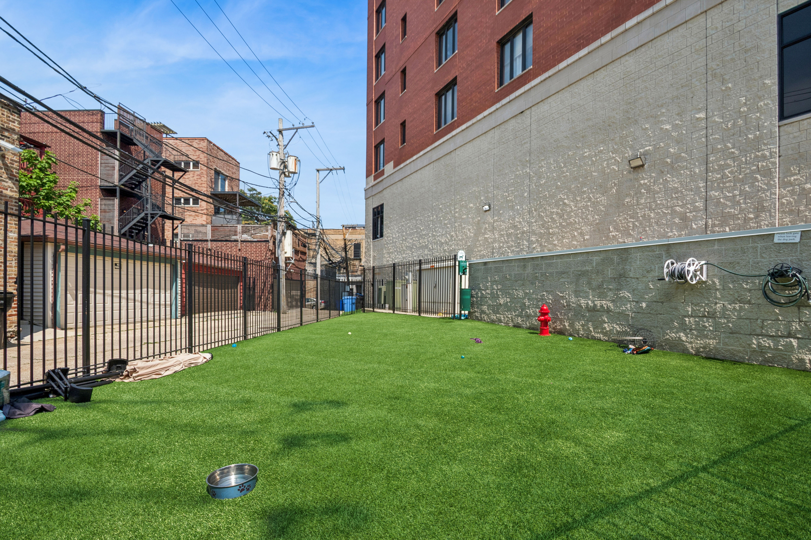 3232 N Halsted Street D712 Property Photo 20
