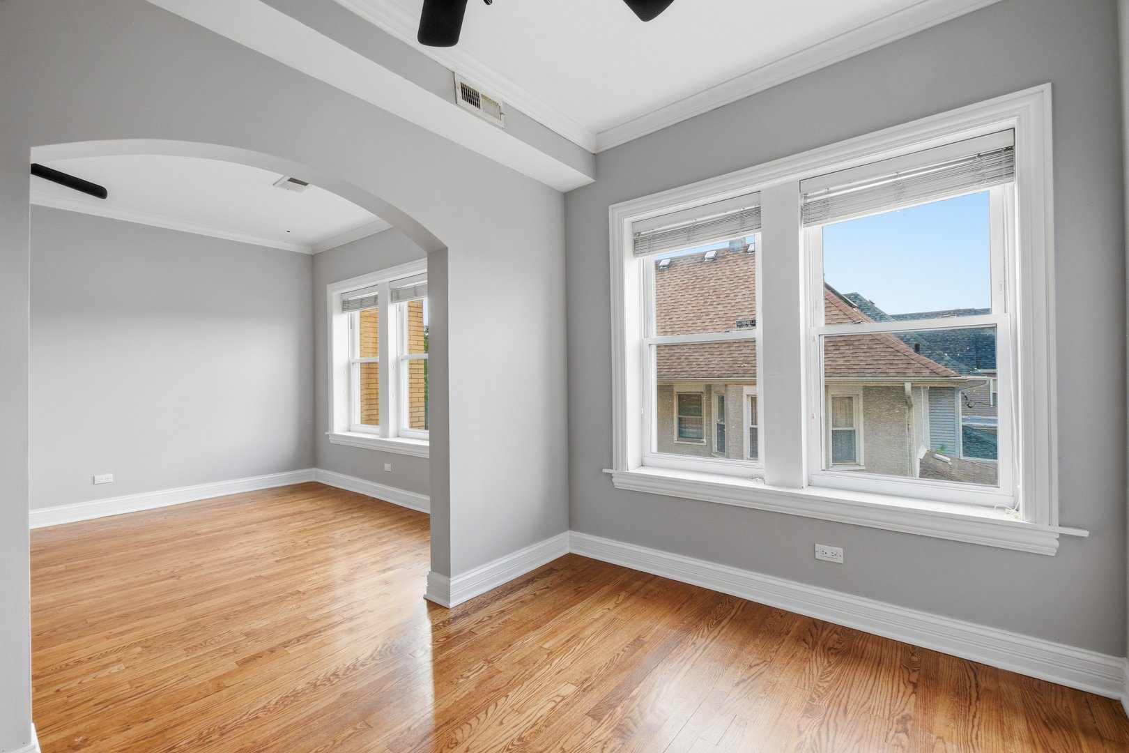 4856 W Warner Avenue 2n Property Photo 8