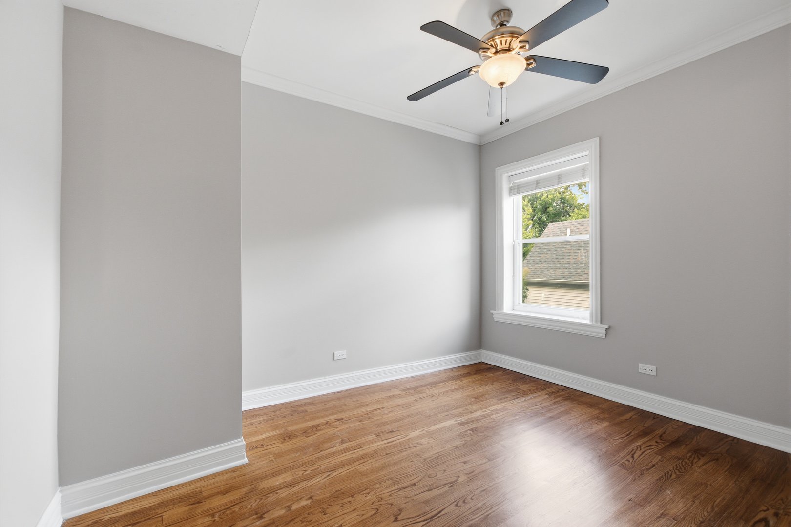 4856 W Warner Avenue 2n Property Photo 14