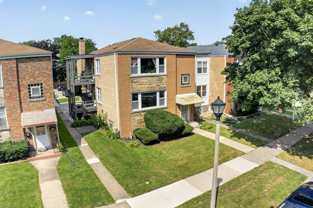 8152 Knox Avenue Property Photo 1