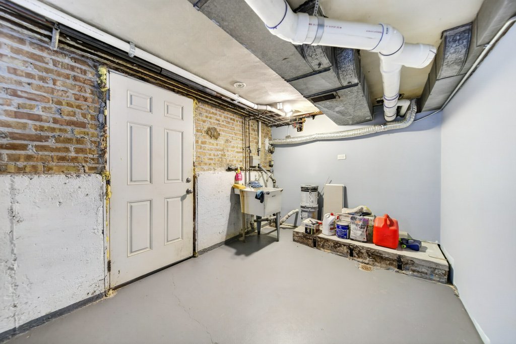 8152 Knox Avenue Property Photo 31