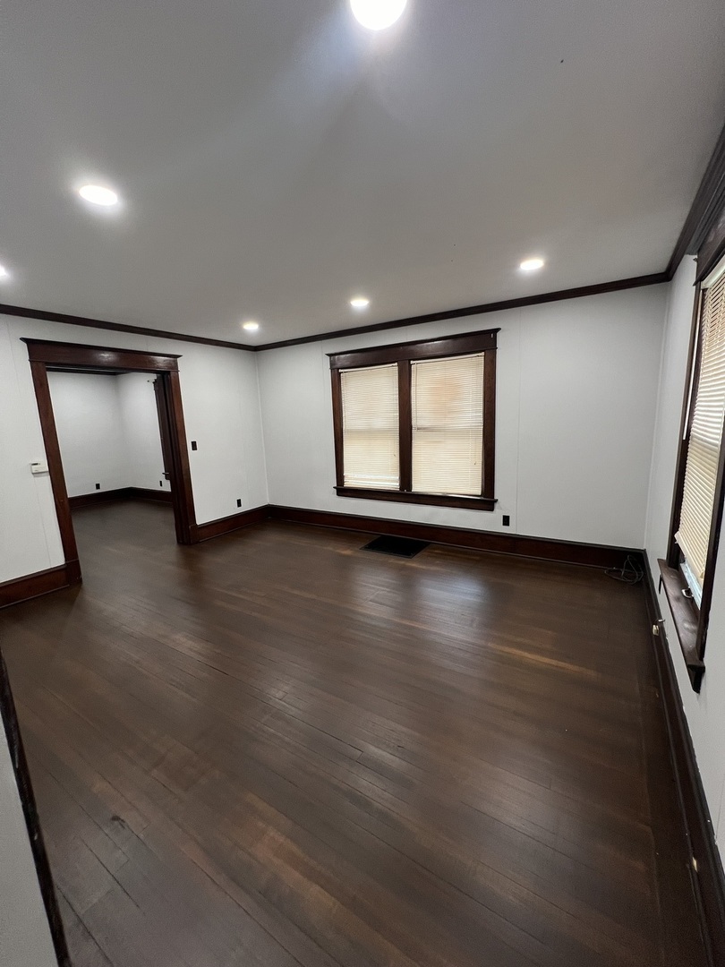1214 W Olive Street Property Photo 11
