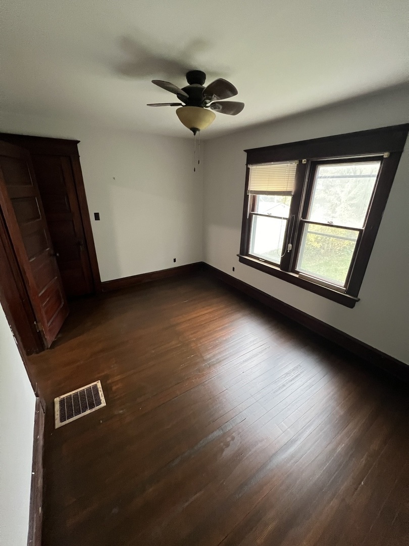 1214 W Olive Street Property Photo 28
