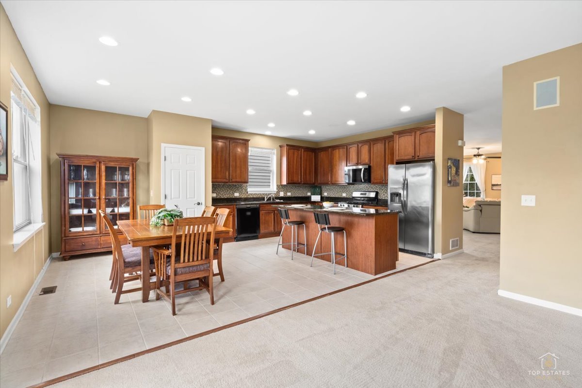 3051 Bridgeham Street Property Photo 8