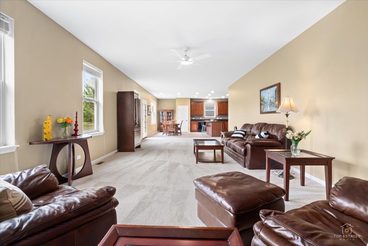 3051 Bridgeham Street Property Photo 16