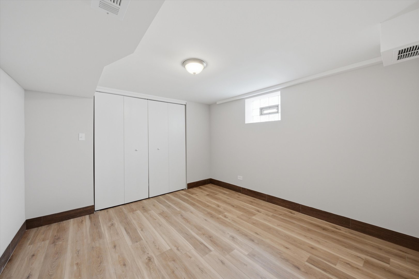 8642 S Indiana Avenue Property Photo 33