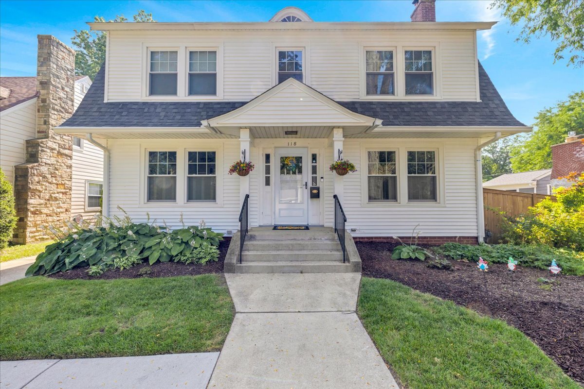 118 S Gladstone Avenue Property Photo 1