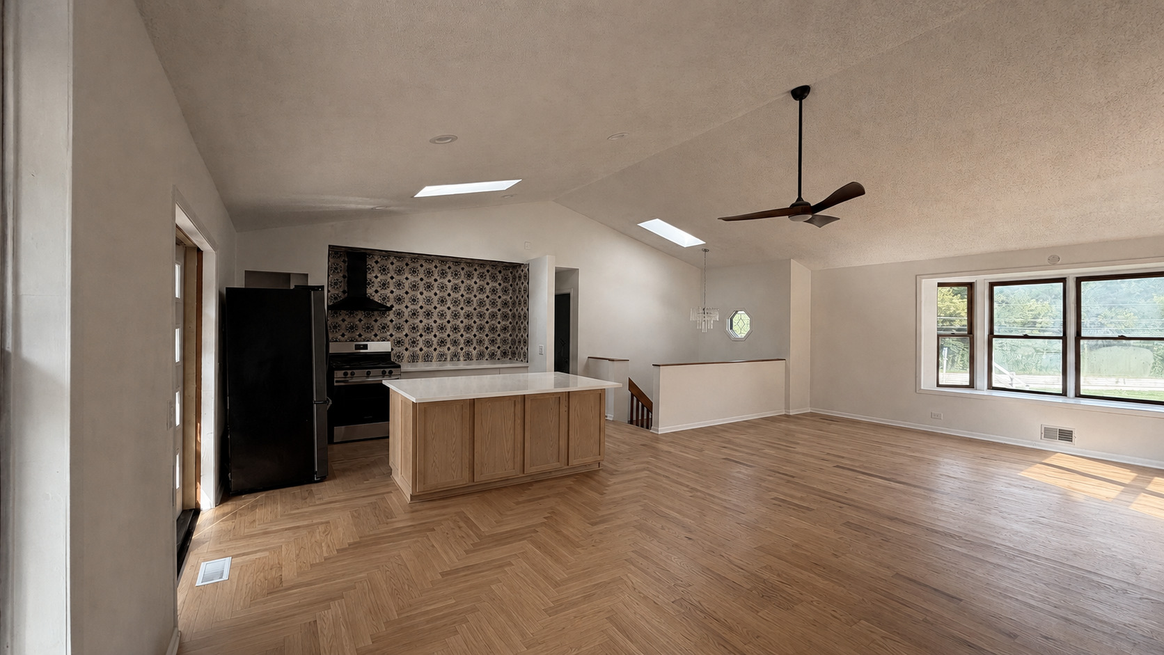 23689 N Midlothian Road Property Photo 7