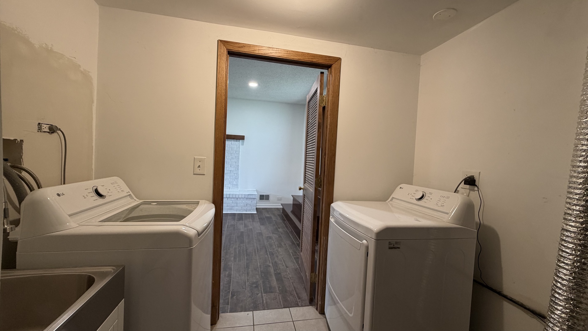 23689 N Midlothian Road Property Photo 21