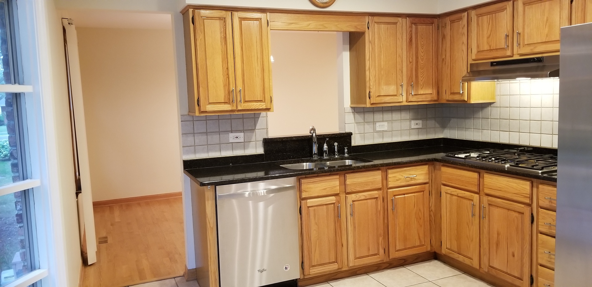 3402 Winnetka Road Property Photo 6