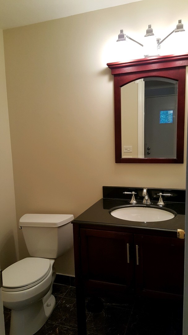 3402 Winnetka Road Property Photo 9