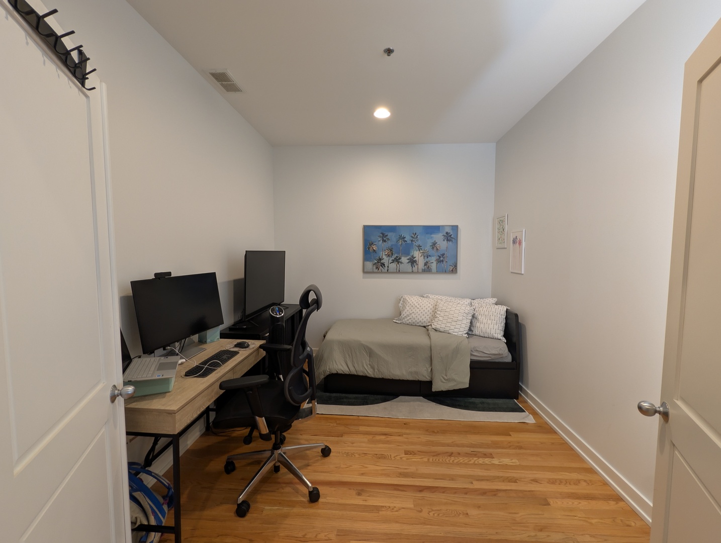 150 W Superior Street 1003 Property Photo 11