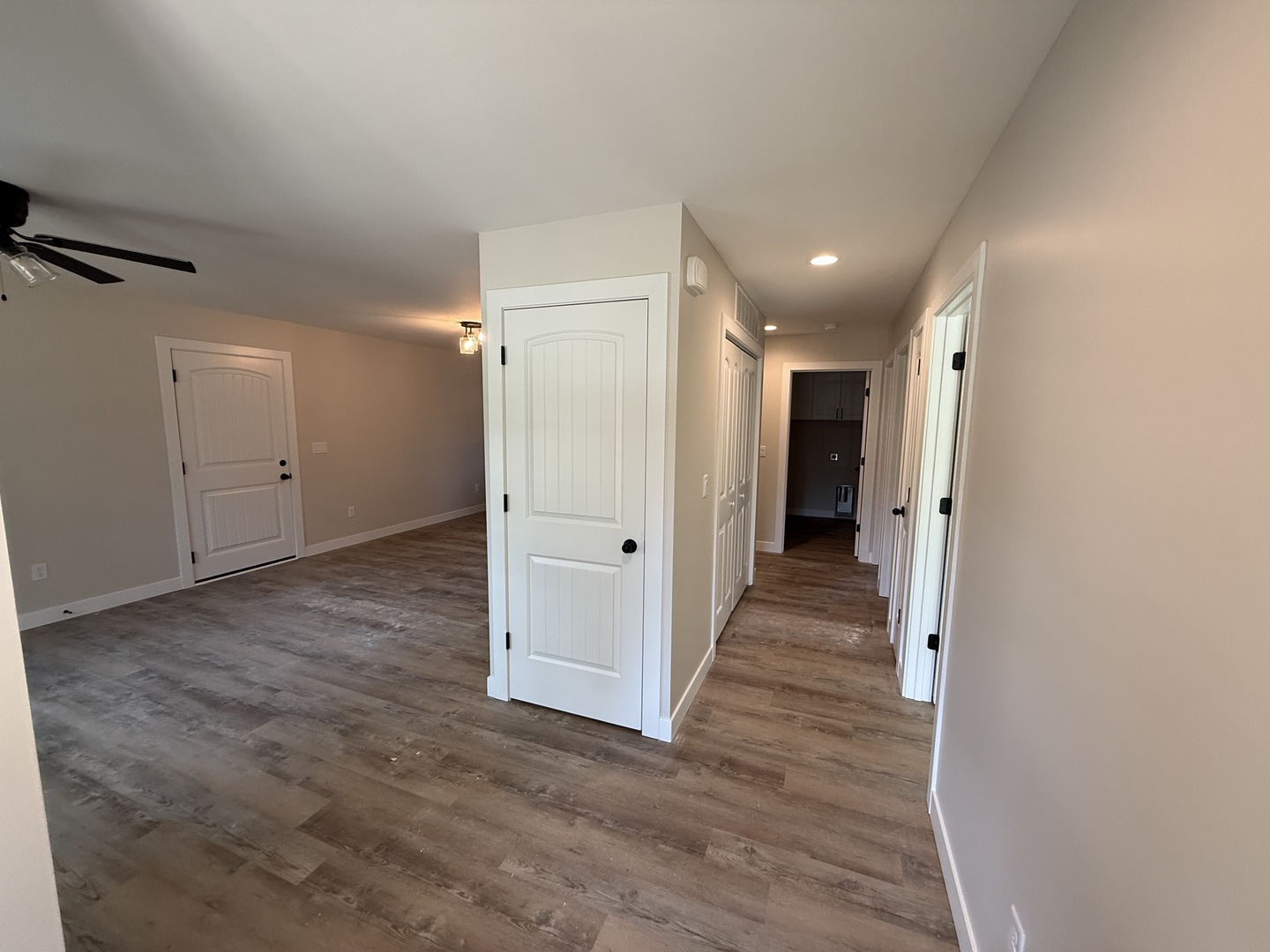1106 Mitchem Drive Property Photo 3