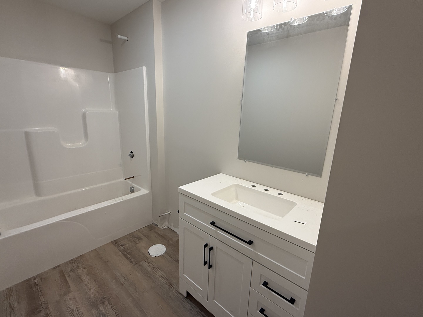 1106 Mitchem Drive Property Photo 8