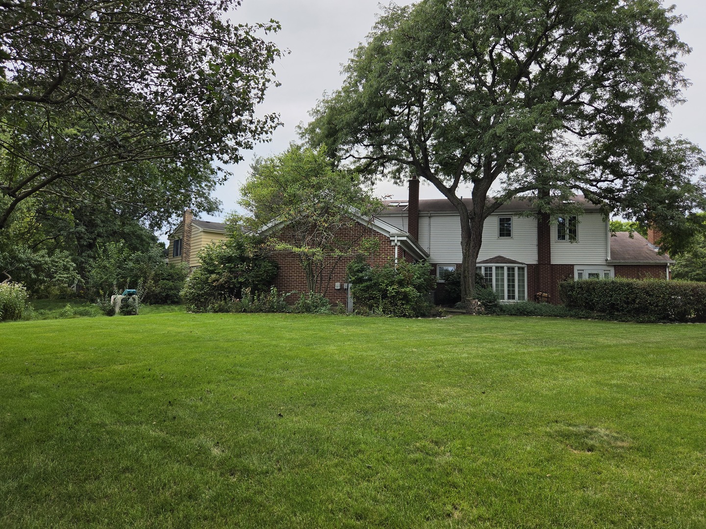 3235 N Volz Drive Property Photo 10