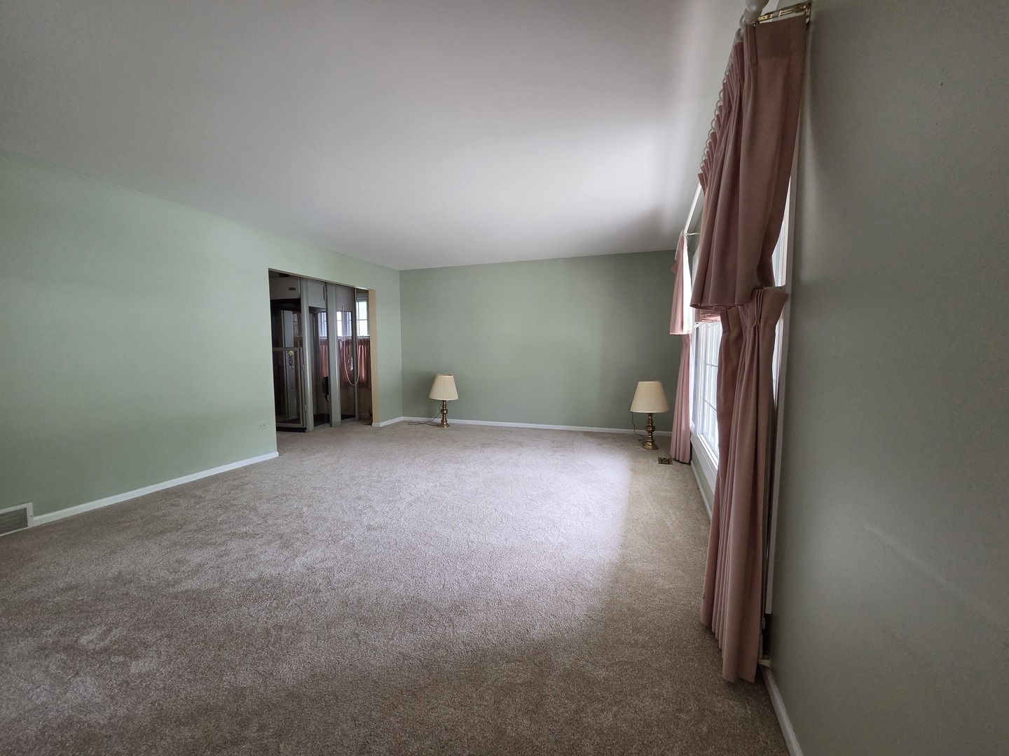 3235 N Volz Drive Property Photo 15