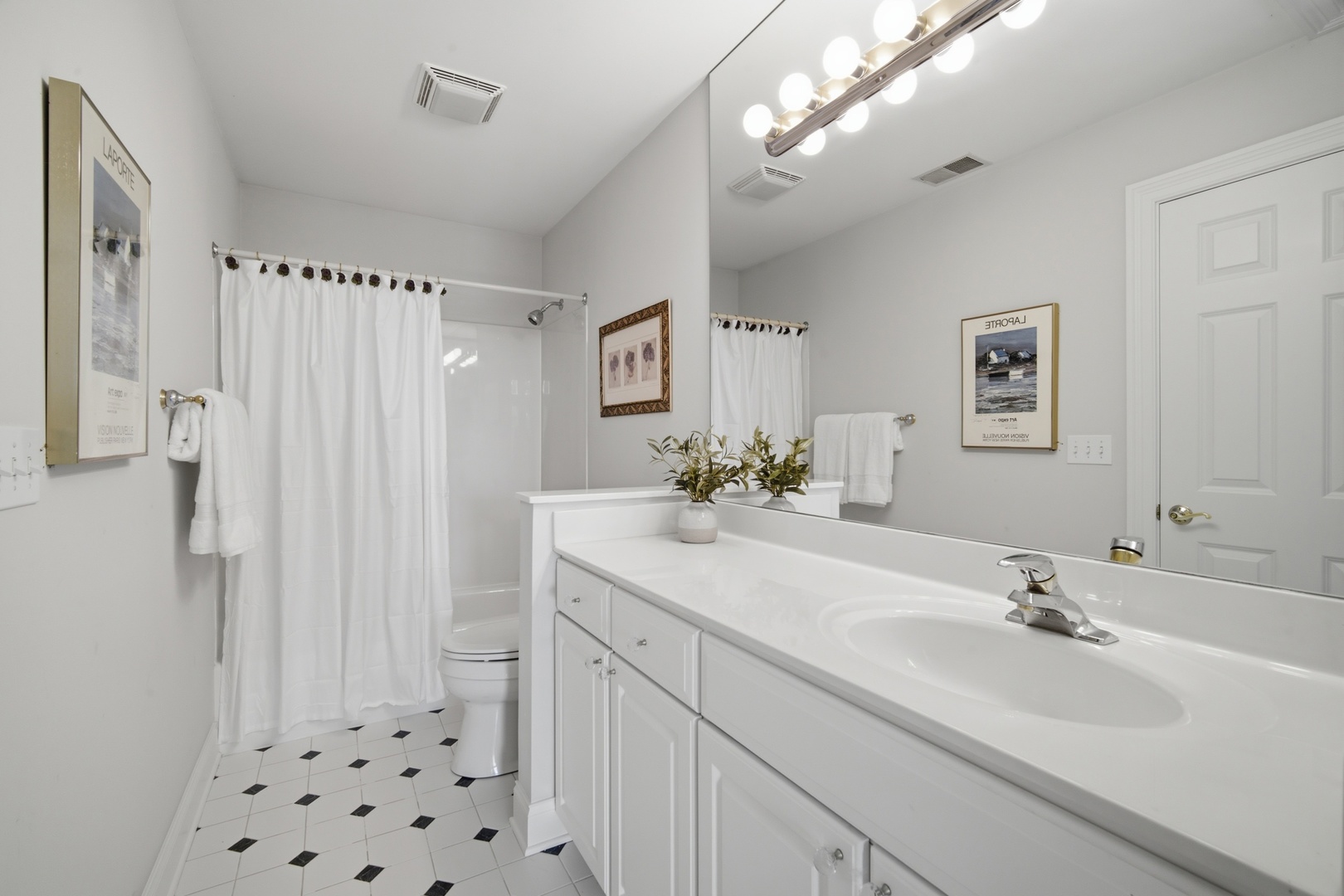 7 Dunhill Lane Property Photo 23