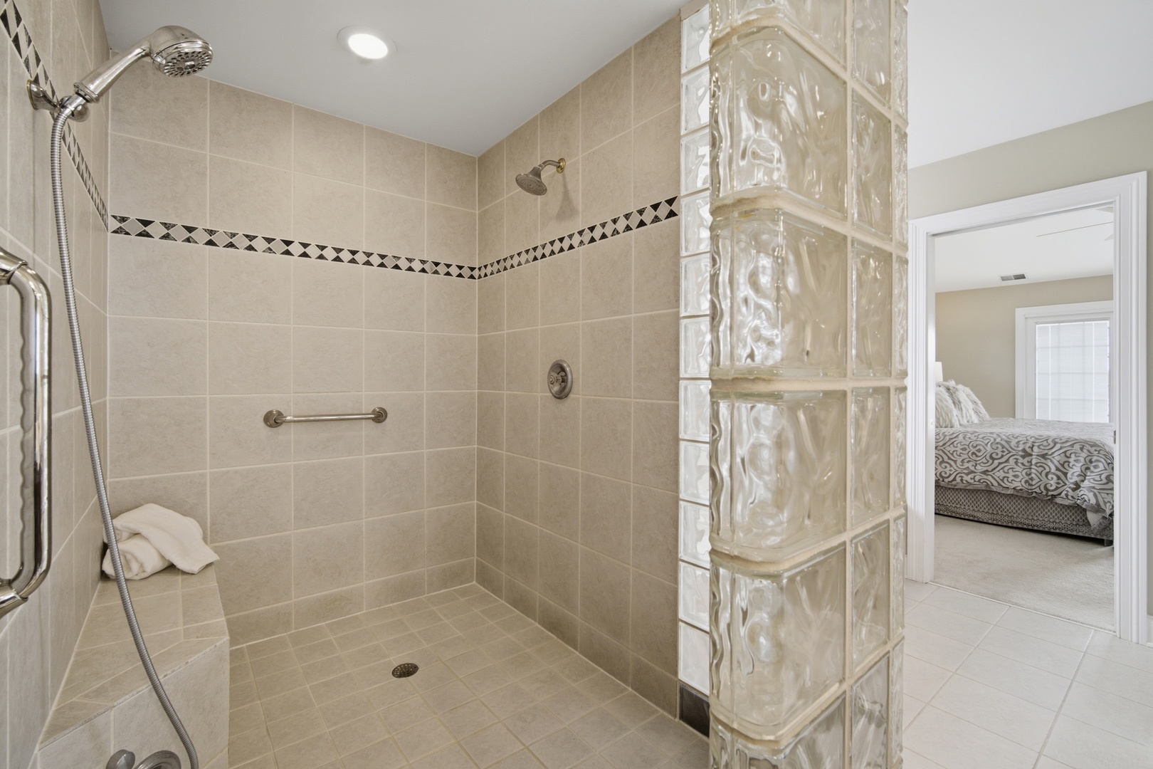 7 Dunhill Lane Property Photo 27
