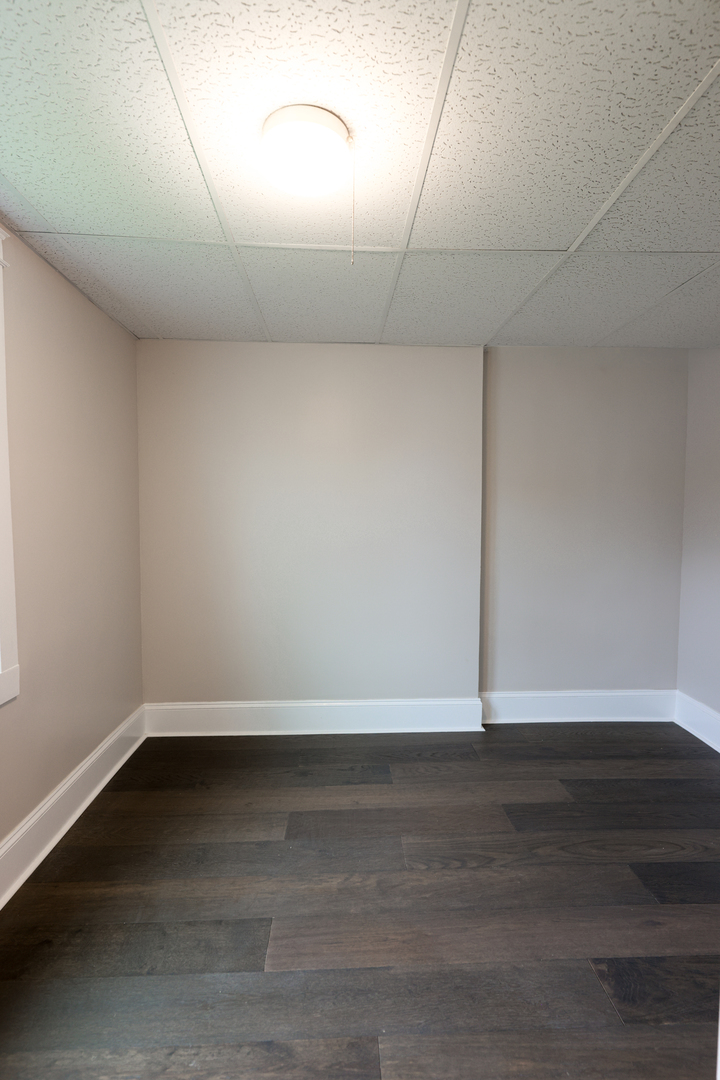 7615 S Champlain Avenue Property Photo 16