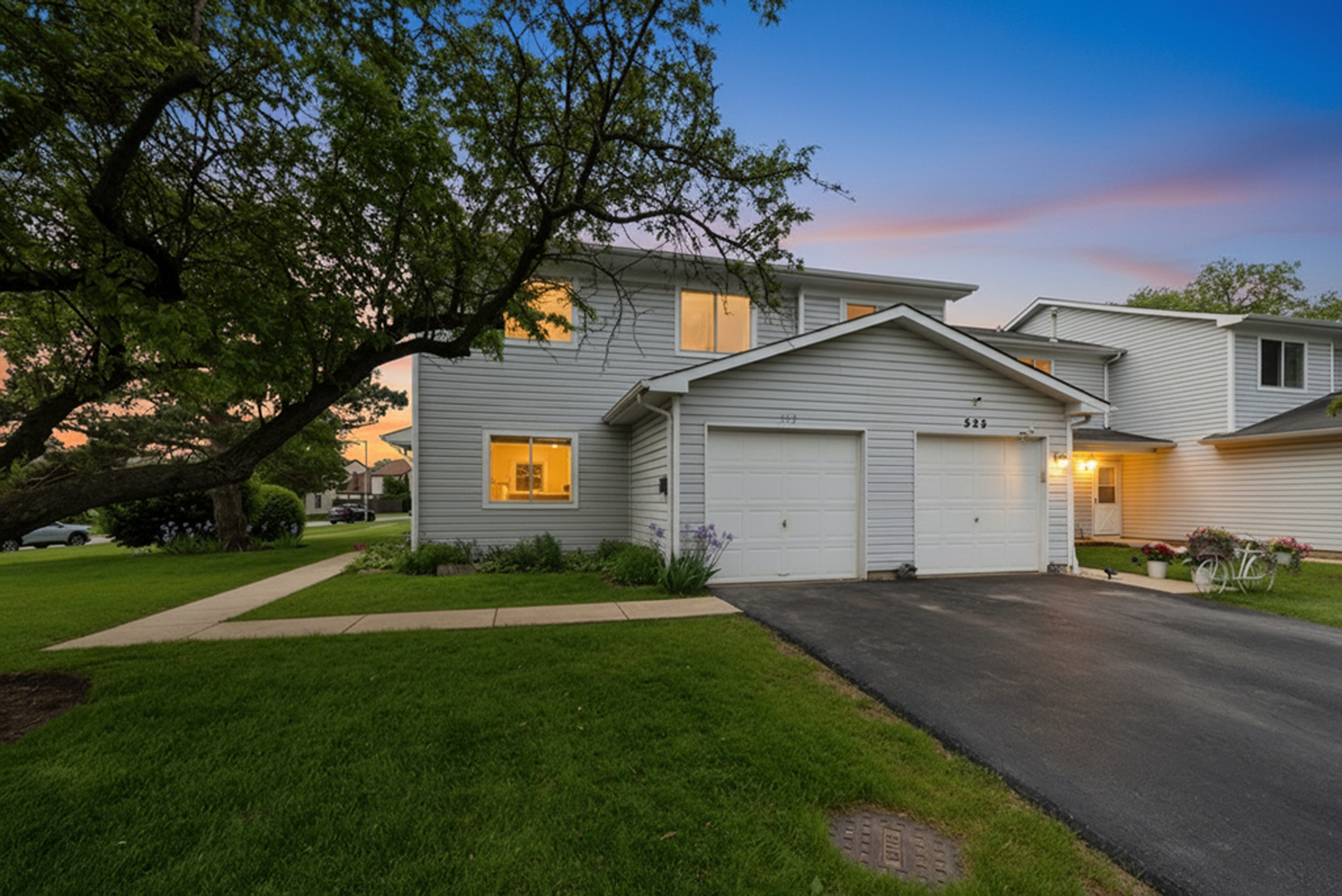 527 ALTON Court Property Photo 1
