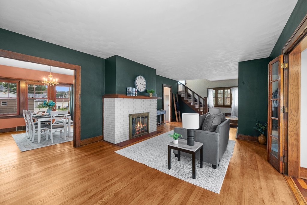 718 River Drive Property Photo 11