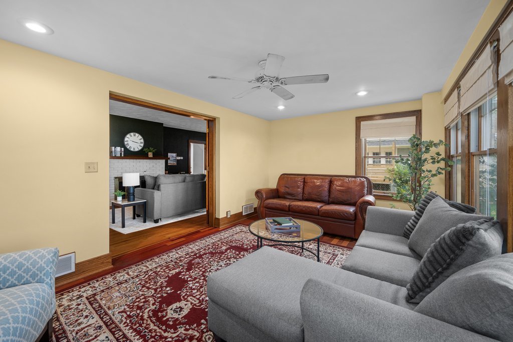718 River Drive Property Photo 19