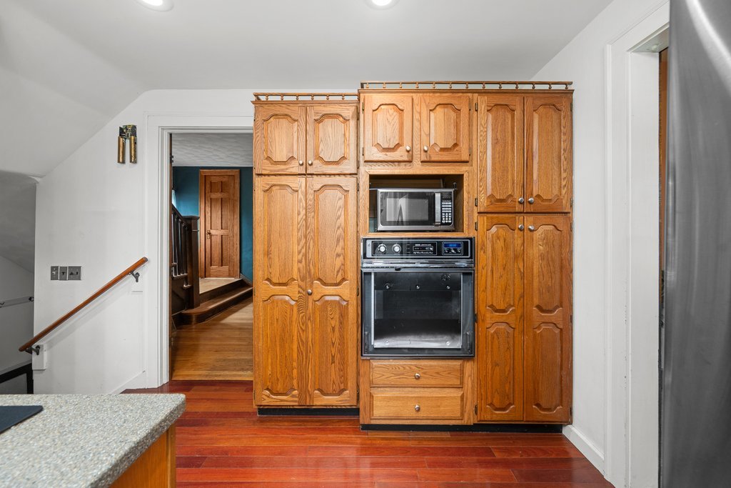 718 River Drive Property Photo 27