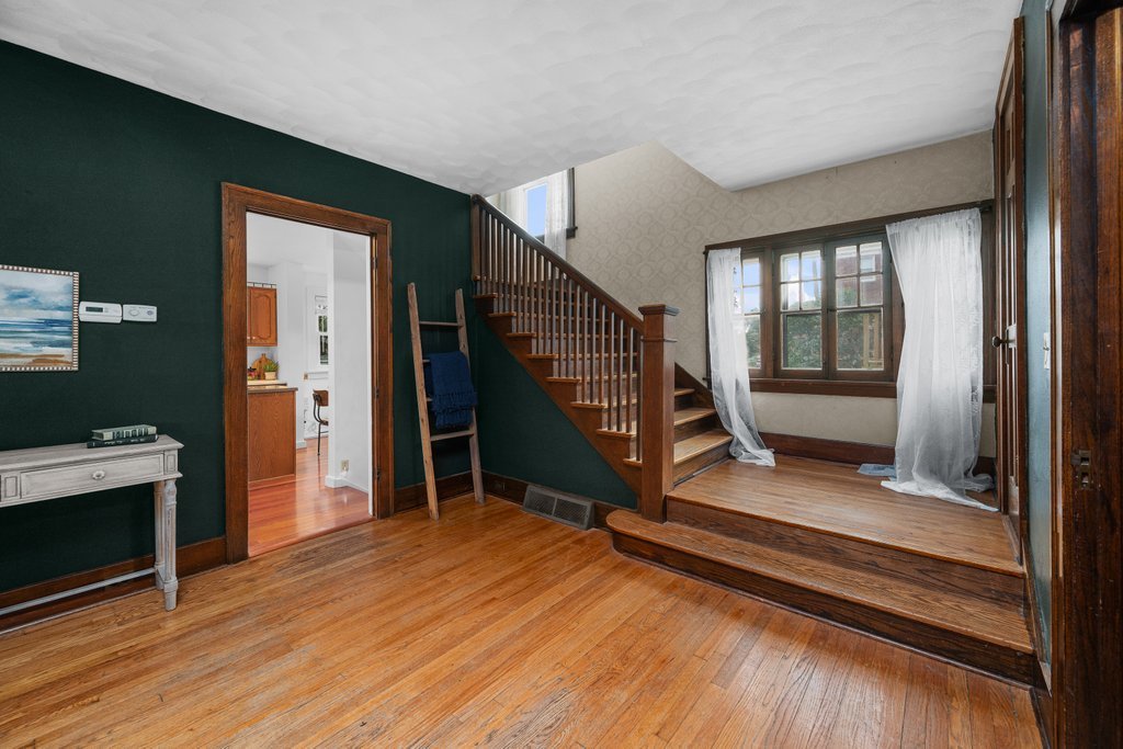 718 River Drive Property Photo 31