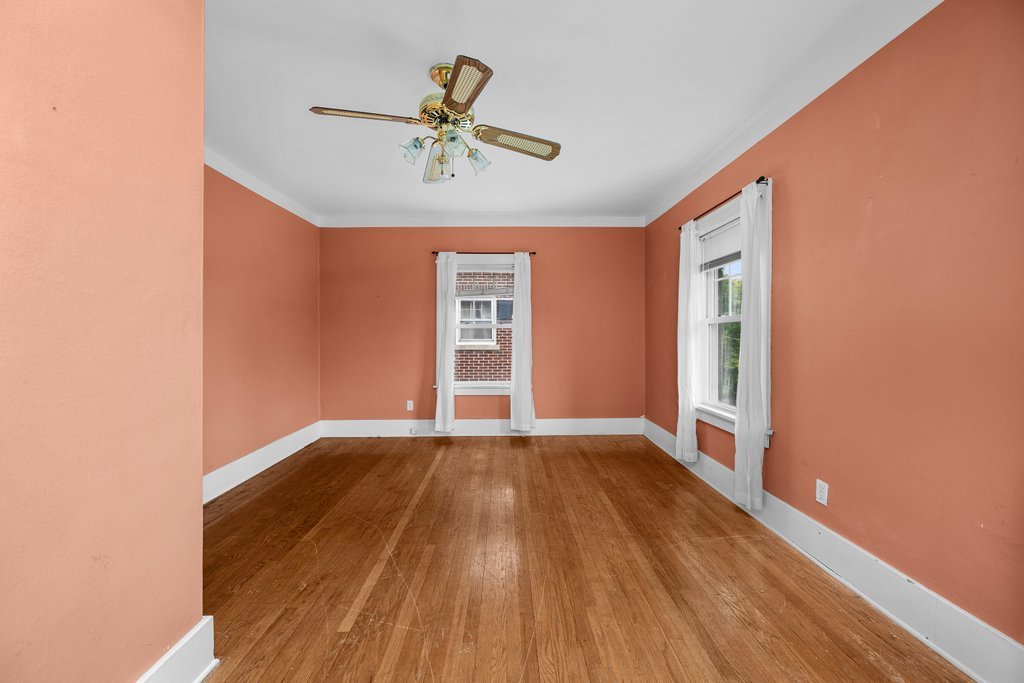 718 River Drive Property Photo 36