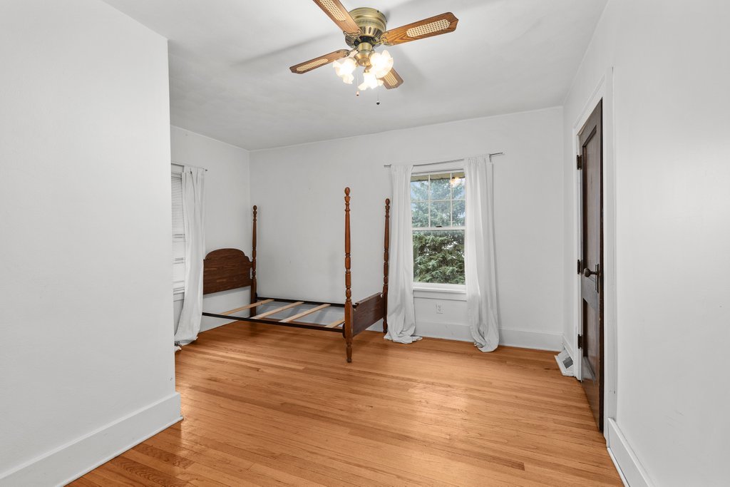 718 River Drive Property Photo 48