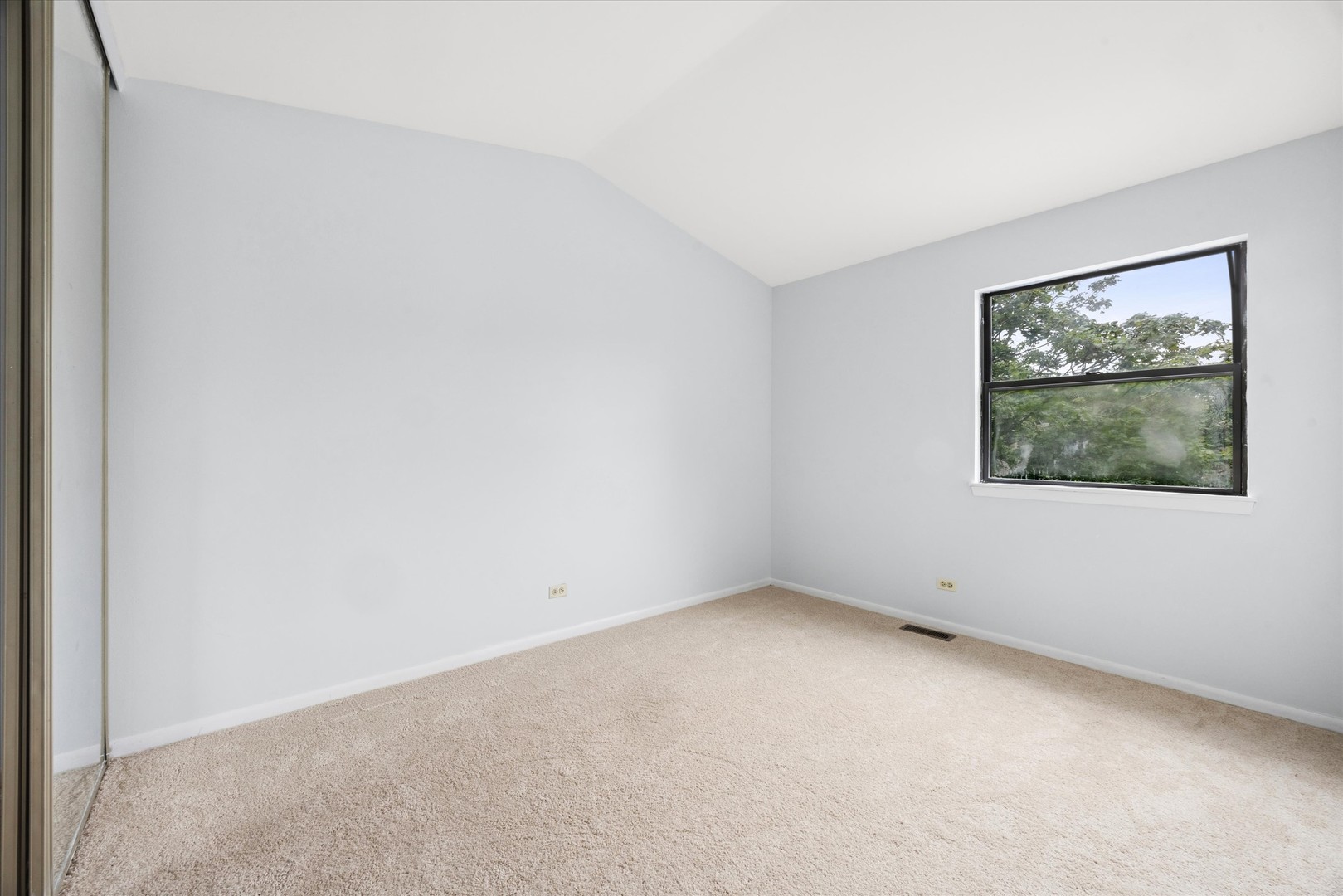 8009 Wildwood Lane Property Photo 13