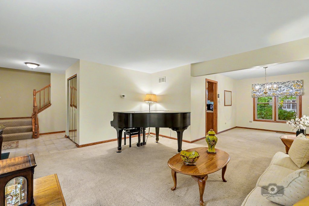 1613 Chestnut Hill Road Property Photo 5