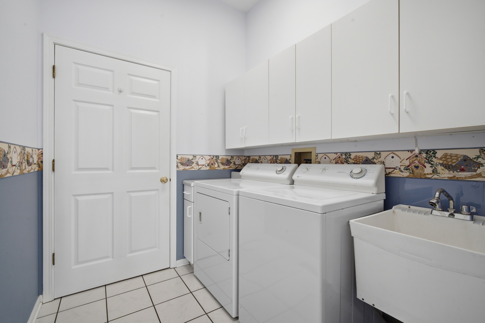 3064 N Southern Hills Drive Property Photo 10