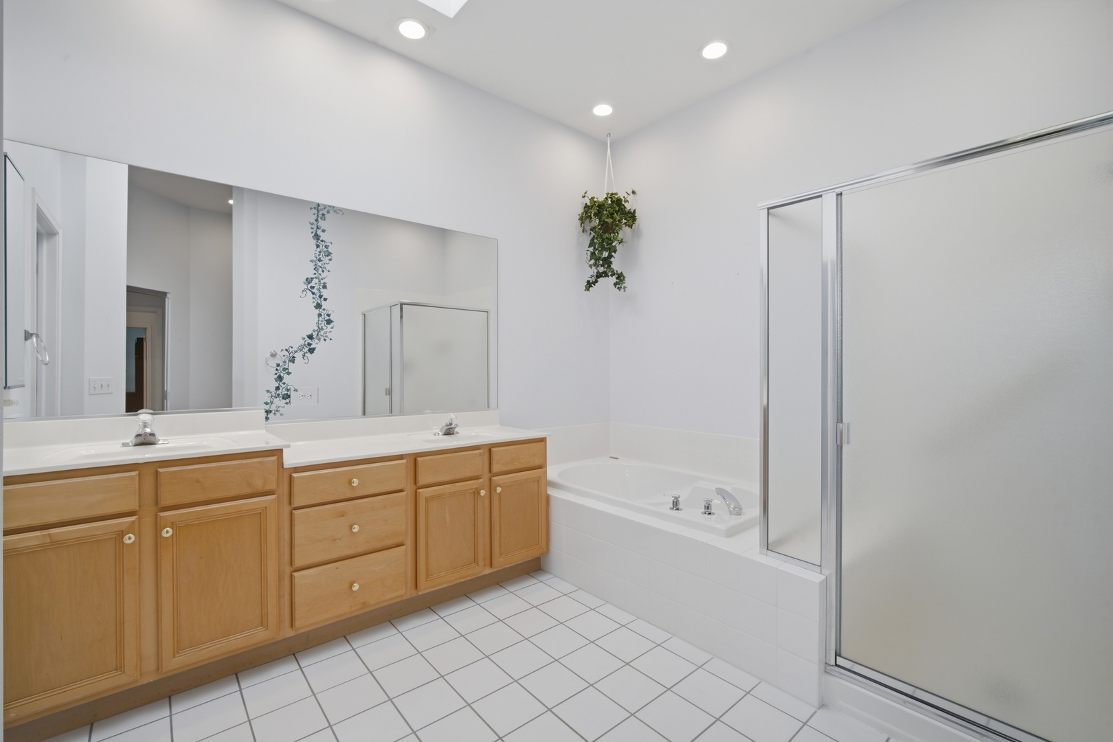 3064 N Southern Hills Drive Property Photo 12