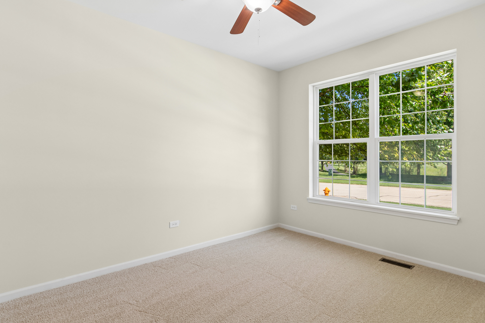 2703 Northmoor Drive Property Photo 16