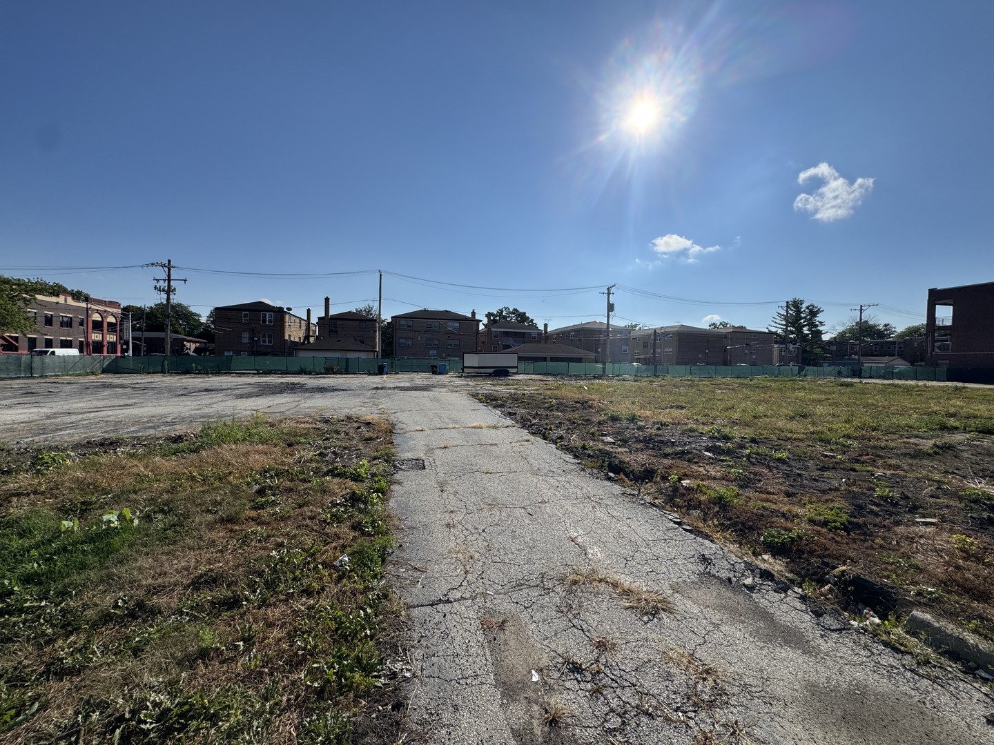 6760 N Northwest Highway Property Photo 5