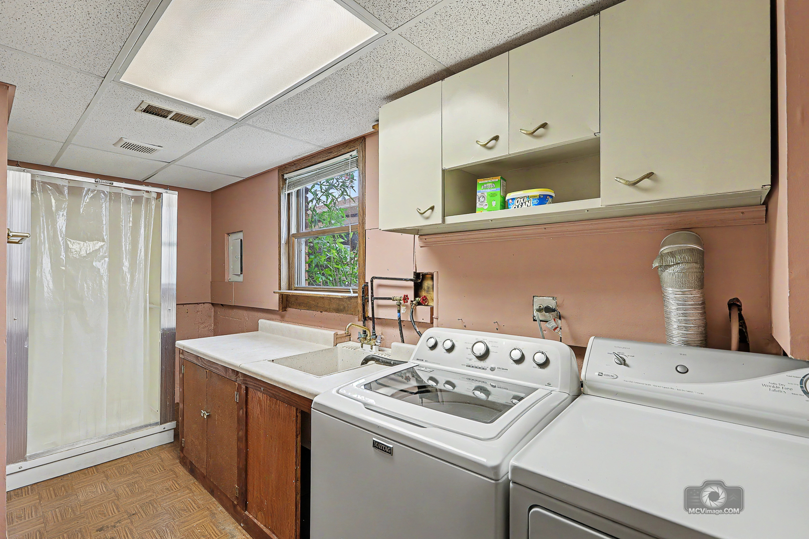 12855 Crestbrook Court Property Photo 19
