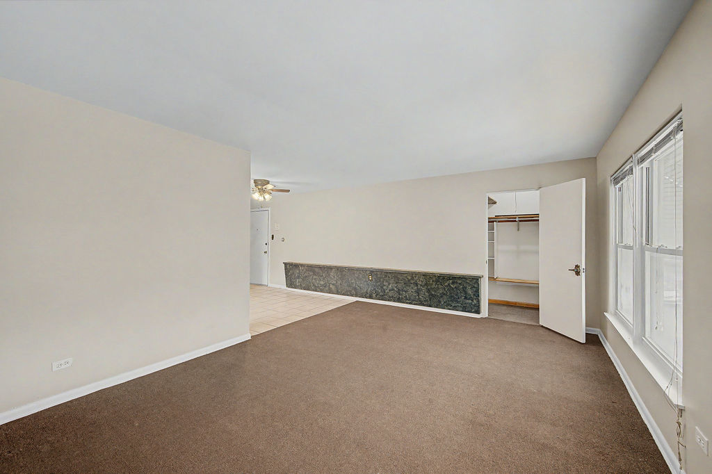 5810 W 35th Street Property Photo 9