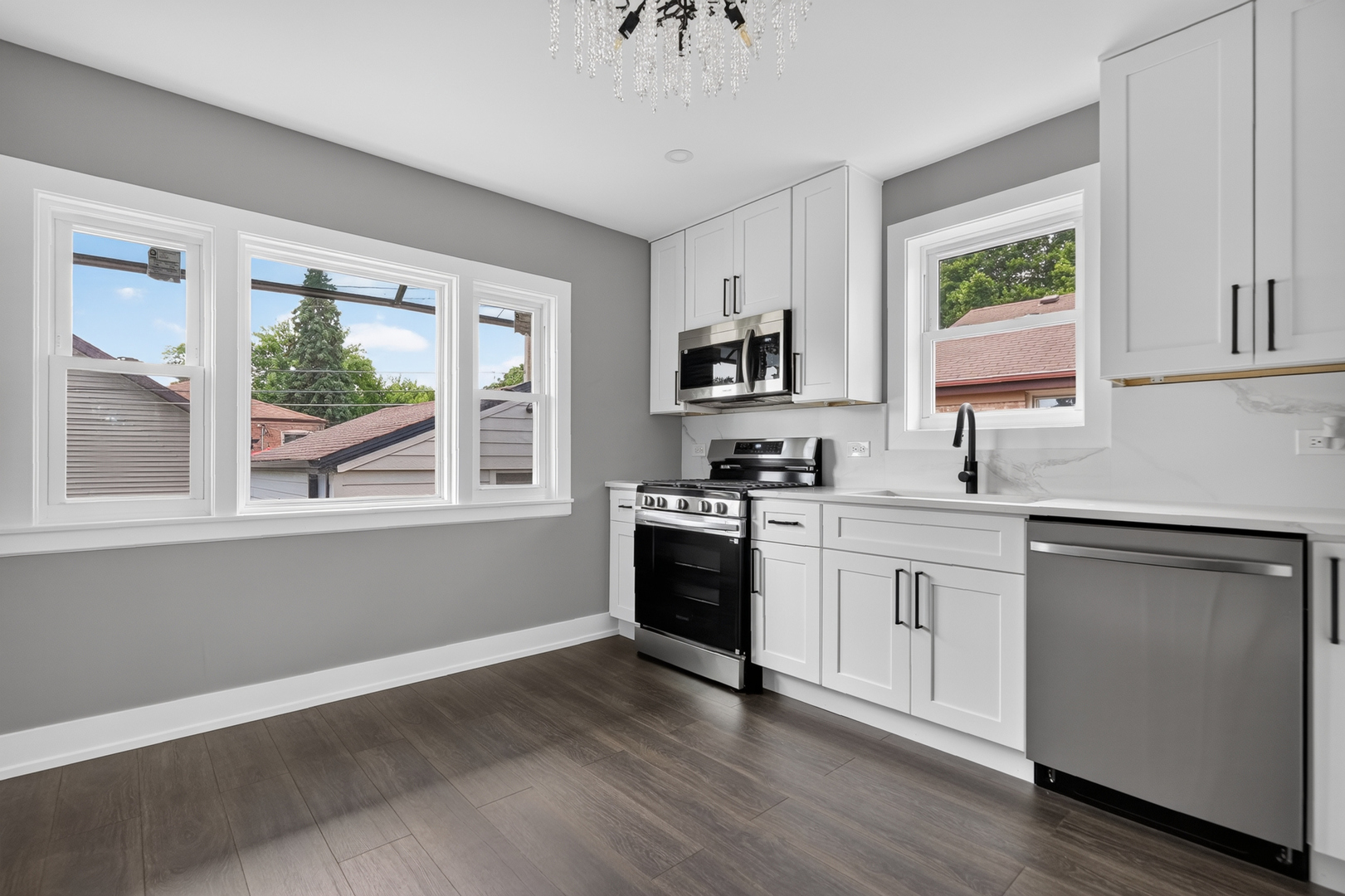 3653 W 107th Street Property Photo 10