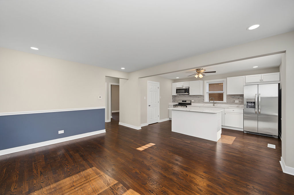 11325 S Avenue H Property Photo 10