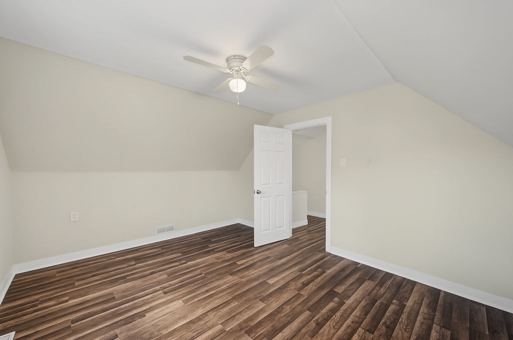 11325 S Avenue H Property Photo 12