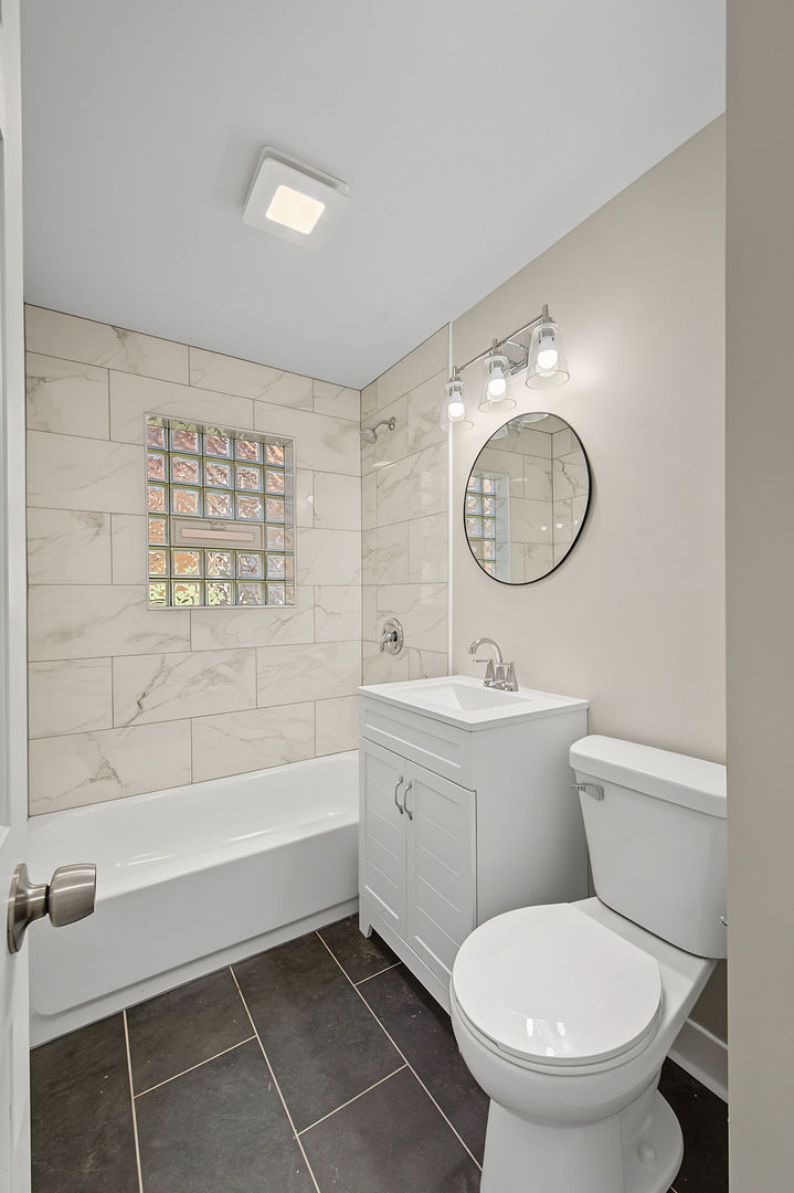 11325 S Avenue H Property Photo 13