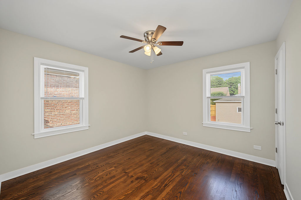 11325 S Avenue H Property Photo 20