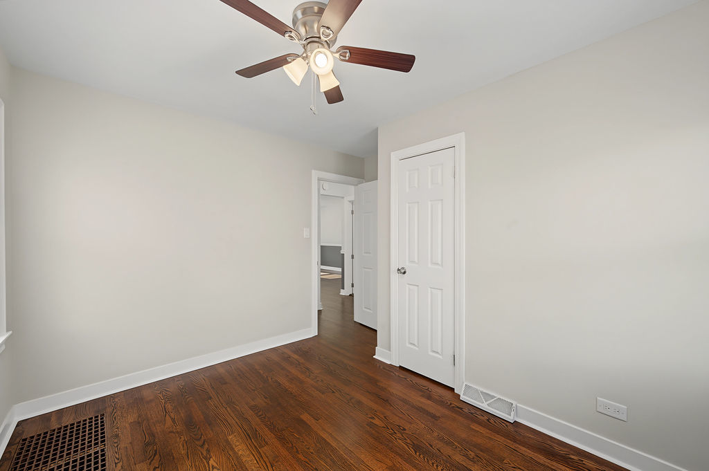 11325 S Avenue H Property Photo 21