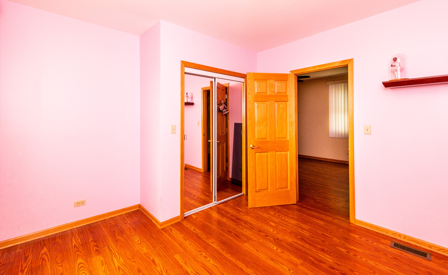 4829 Forster Avenue Property Photo 35